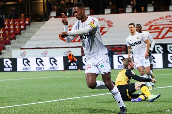 篮板嗅觉 篮板嗅觉