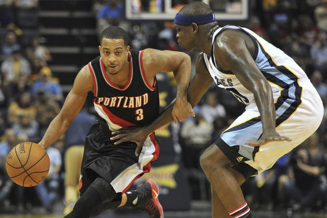 全队默契配 全队默契配