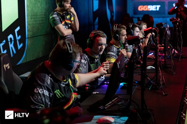 连击经济 连击经济