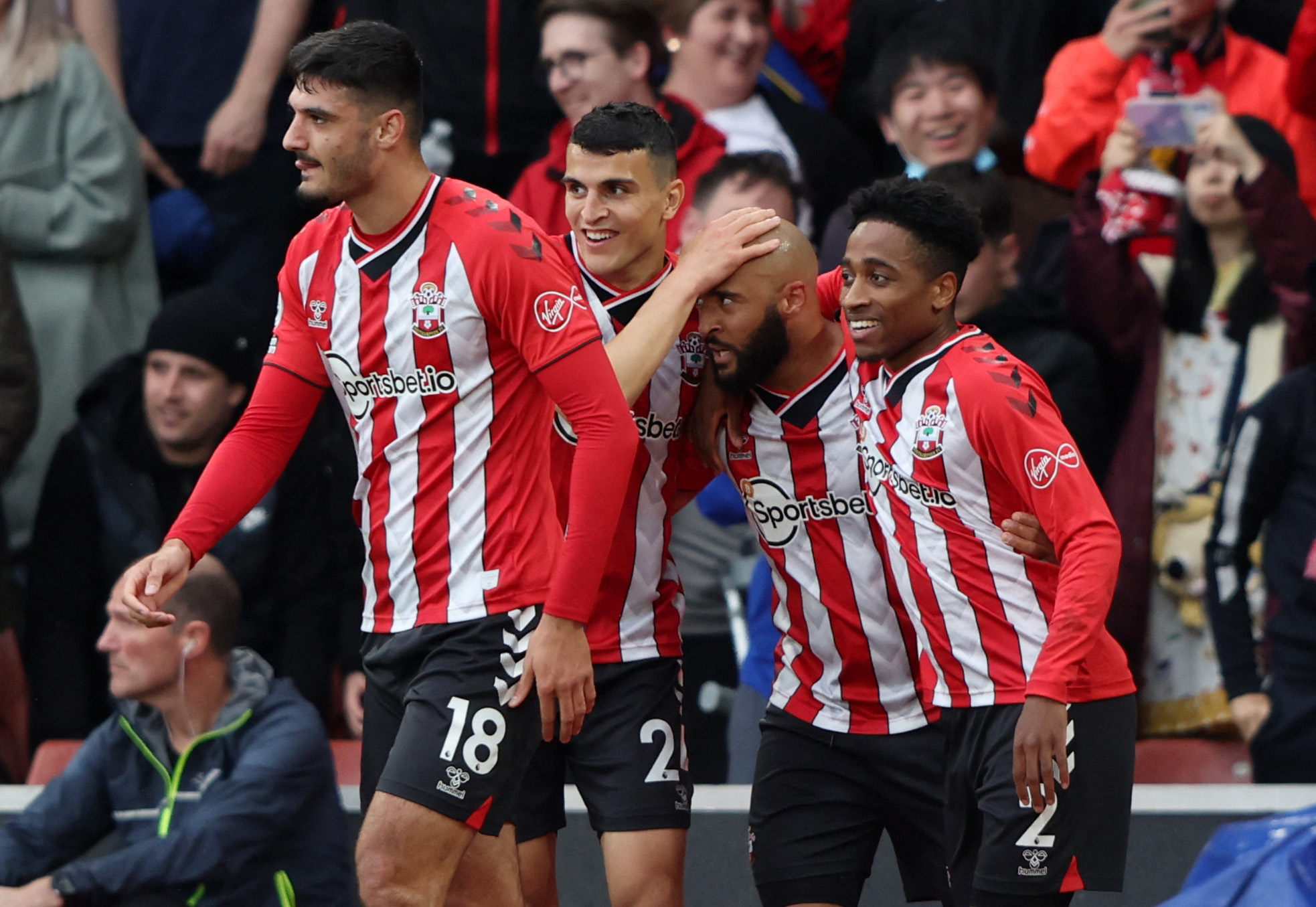 若自己的牌 若自己的牌